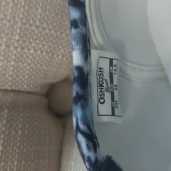 3/$6 item Osh Kosh tie dye shoes - Picture 6 of 7